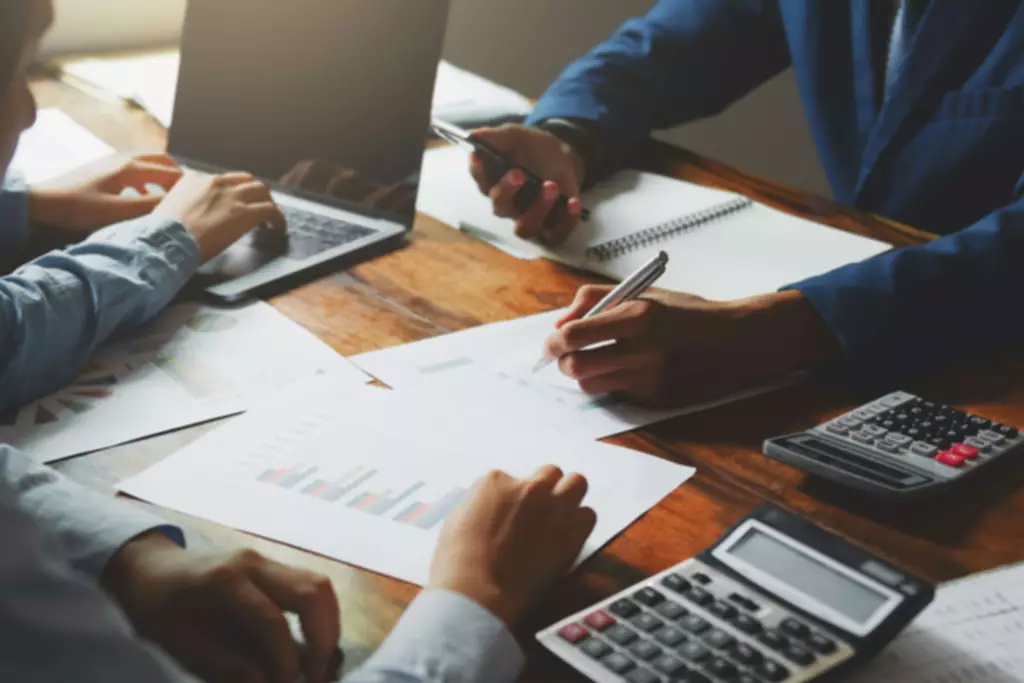 balance sheet horizontal analysis