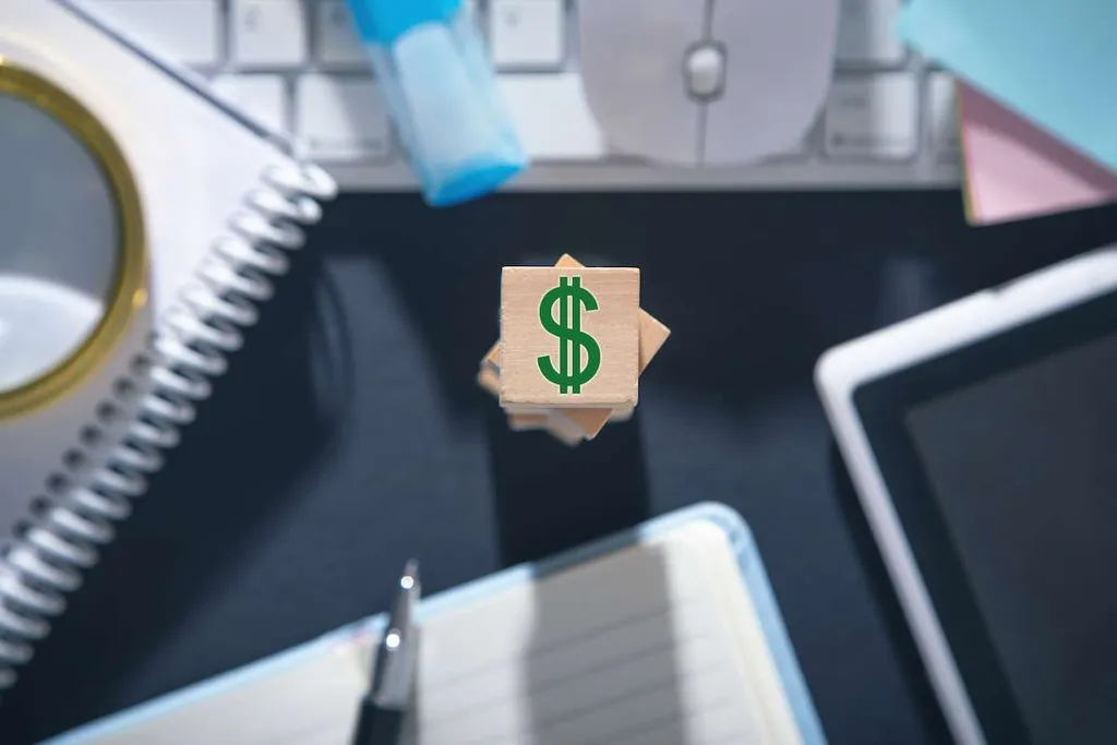 What is Cash Runway and How to Calculate It? | BooksTime